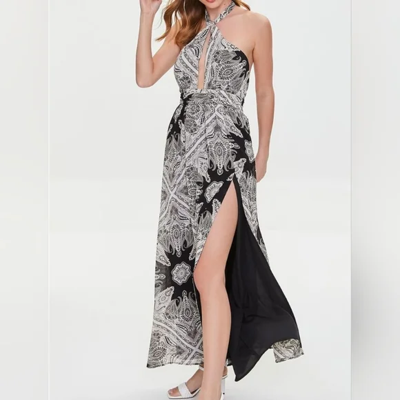 chinese dress ladies Forever 21 Womens Cami Bodycon Maxi Dress at Amazon Women's Clothing store main image 1